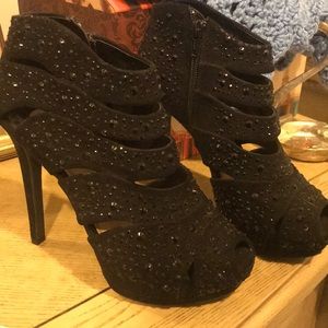 Gianni Bini sequin heels